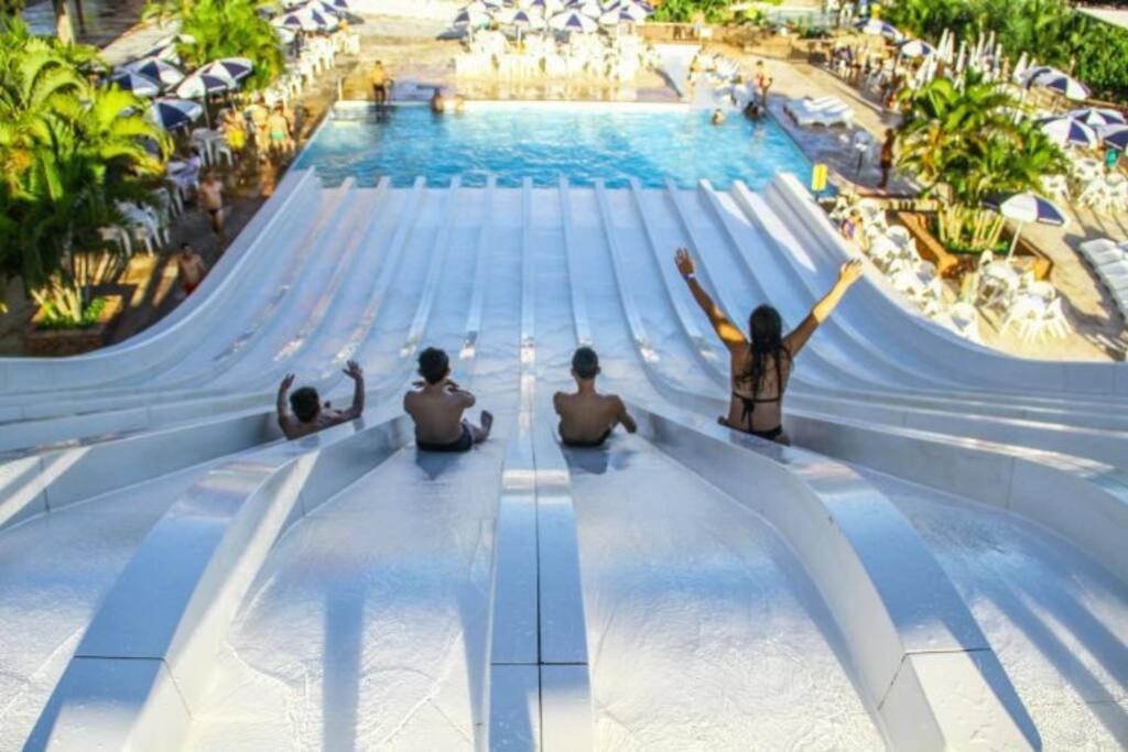Piazza Diroma Acqua Park, Requinte E Diversao Caldas Novas Eksteriør bilde