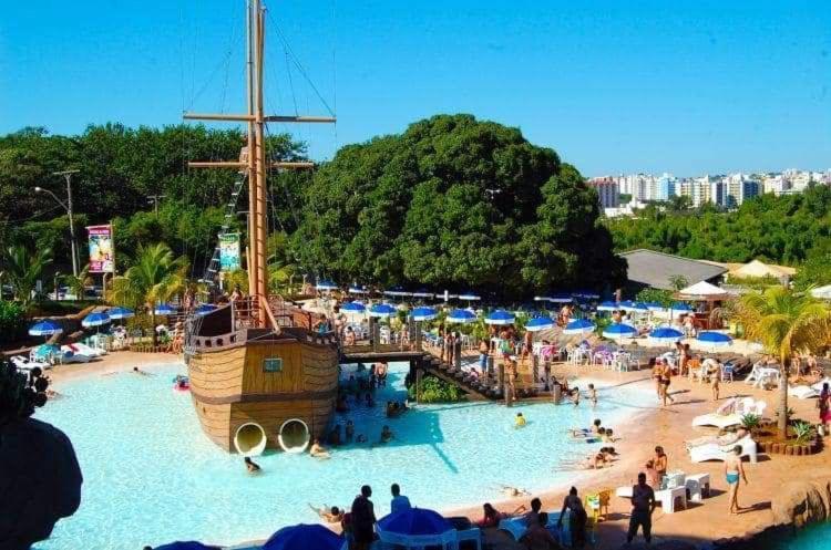 Piazza Diroma Acqua Park, Requinte E Diversao Caldas Novas Eksteriør bilde